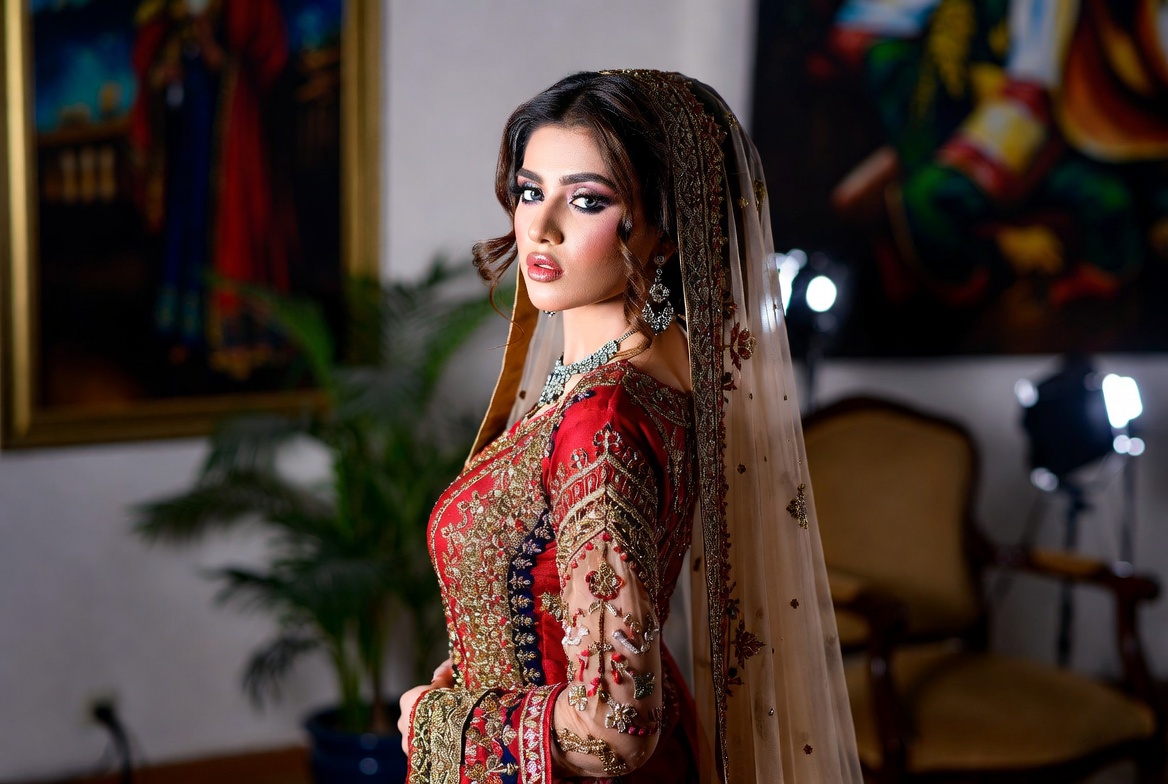 Velvet Modeling gallery photograph 30