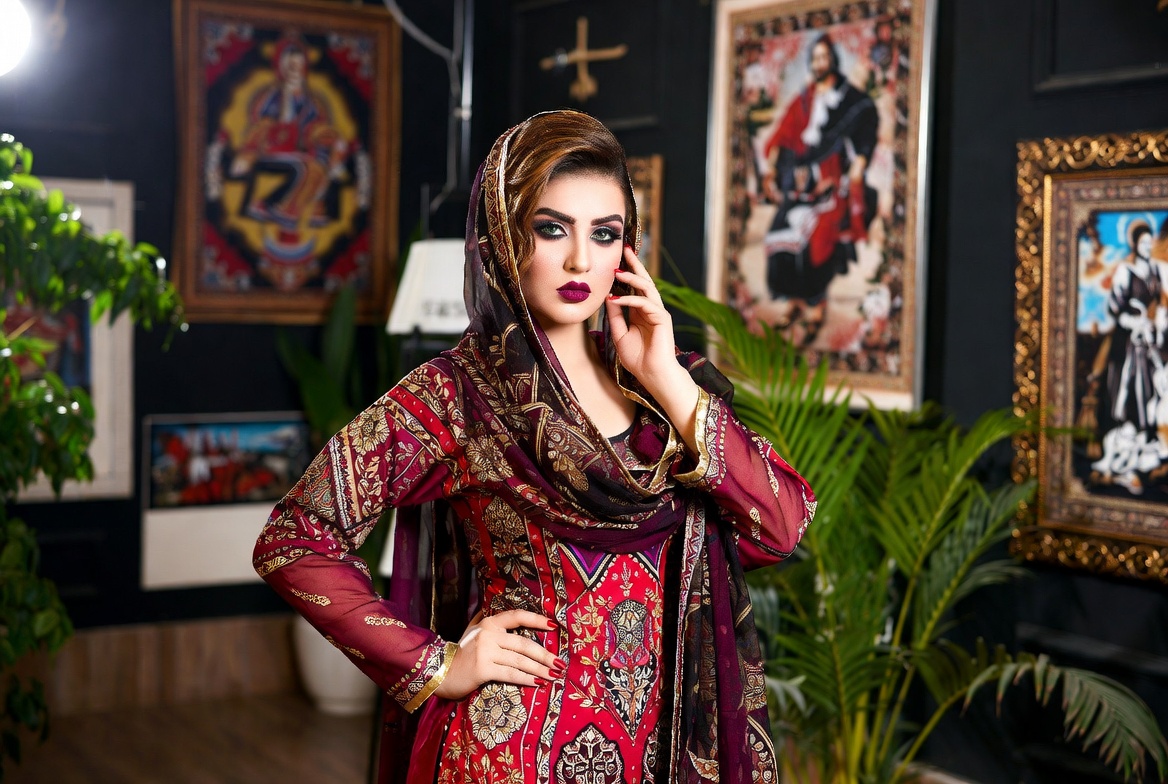 Velvet Modeling gallery photograph 61