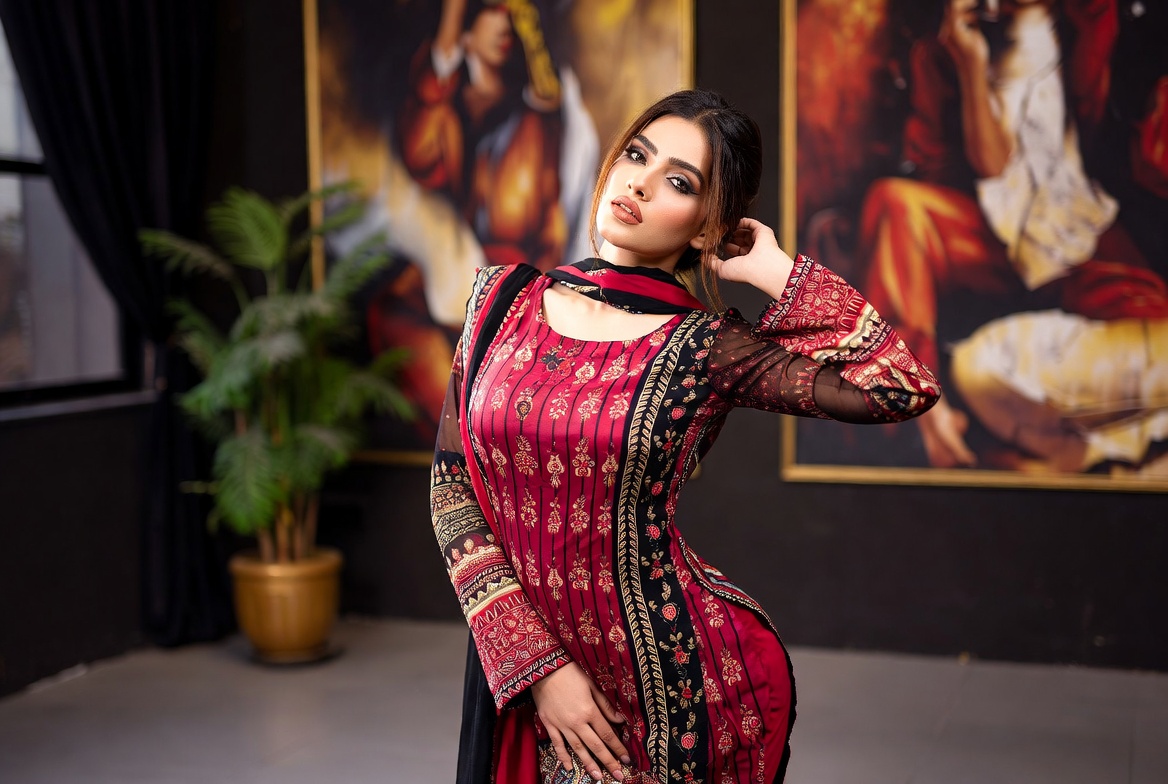 Velvet Modeling gallery photograph 74